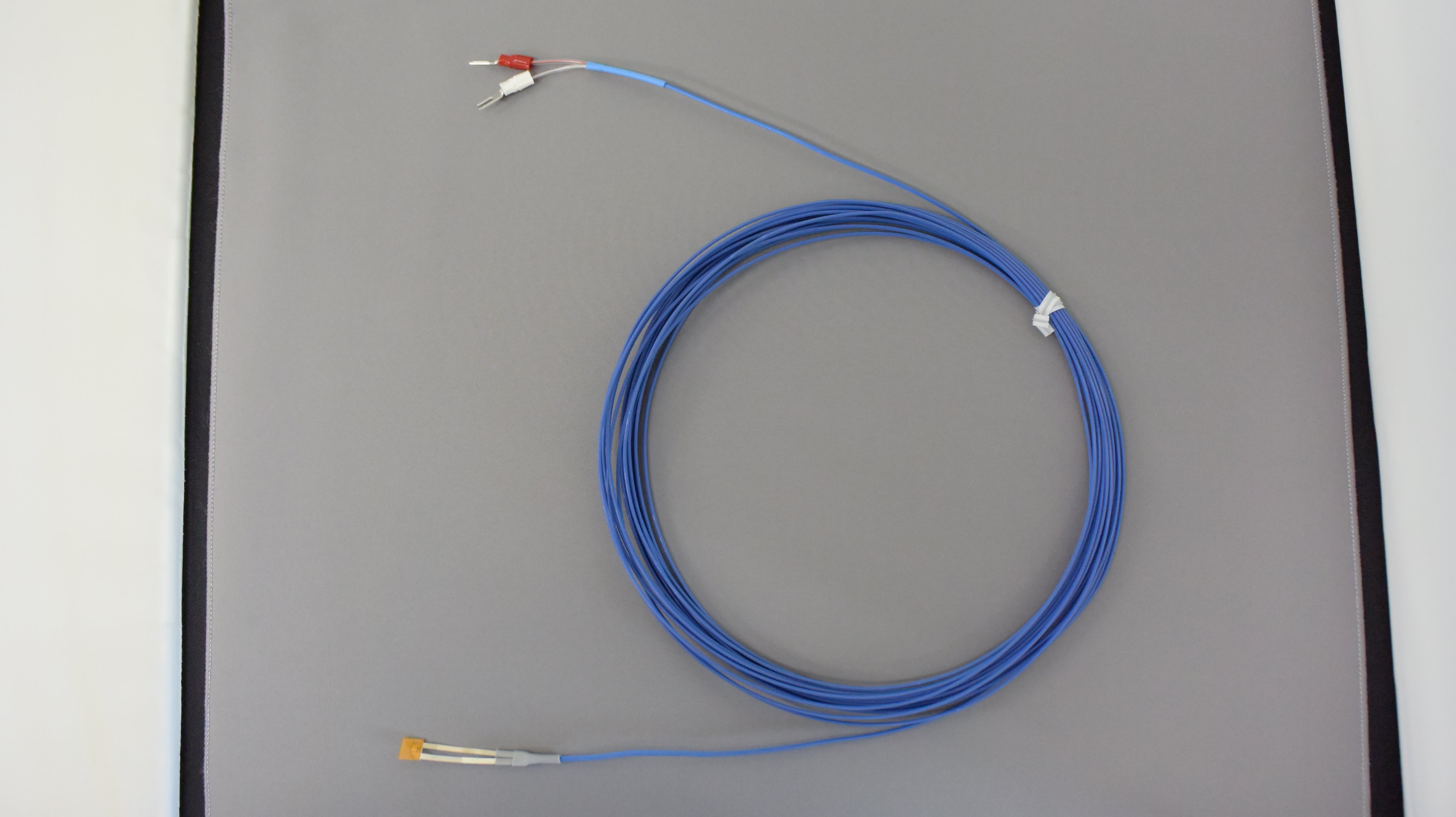 Temperature Sensor with Thermocouple (Type K) "Sheet Type" Max. operating temp: 200°C, Tolerance: Class 2 (±2.5°C or ±0.75%)